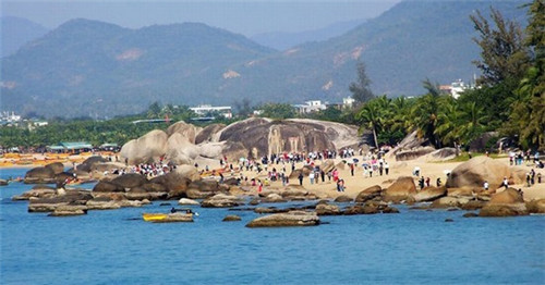 青海有木栈道的景区吗（青海湖木屋营地）